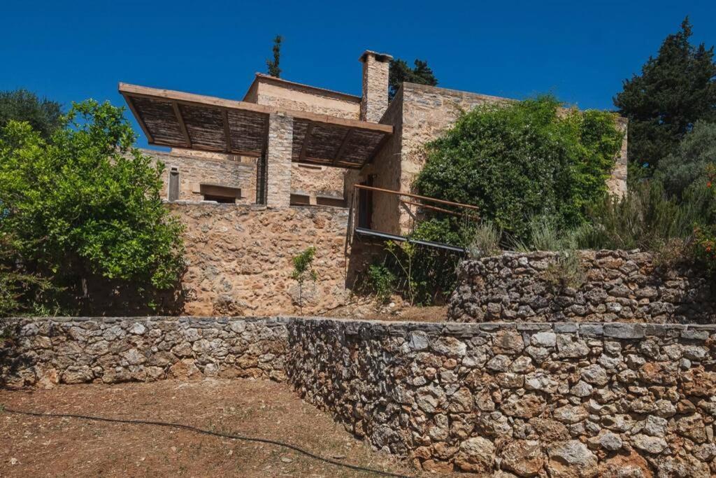 Kalogra - Architect With Breathtaking Views *