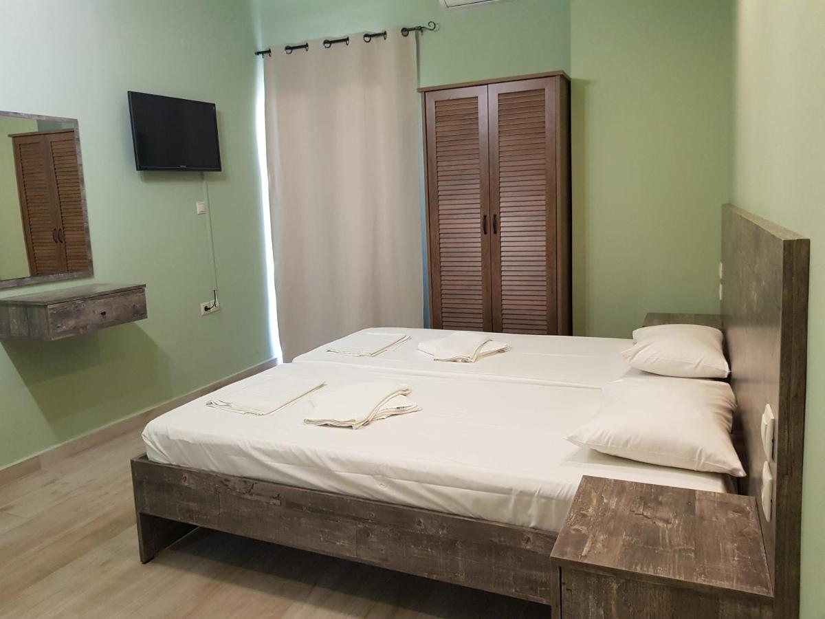Poppy Beloni Aparthotel *