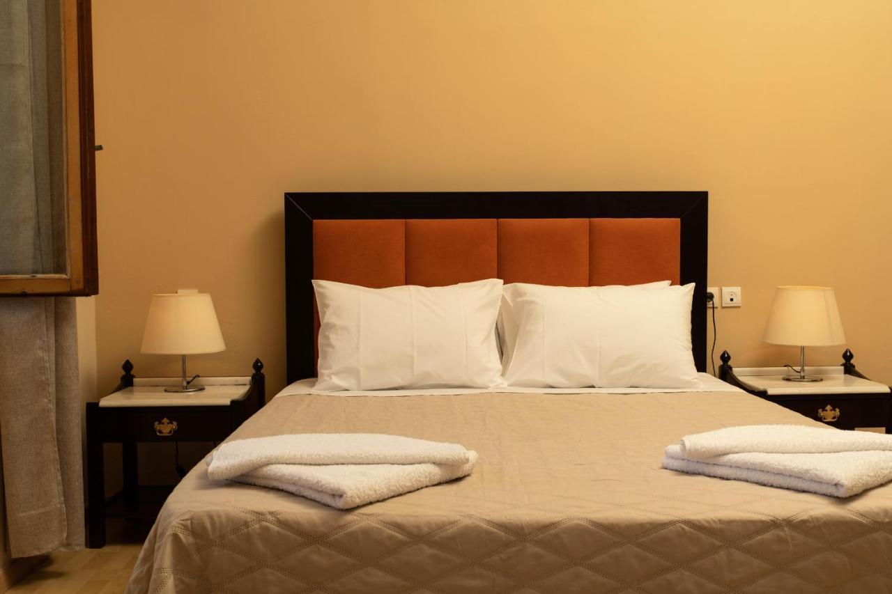Narkissos 'superb' Guest house Chania (Crete)