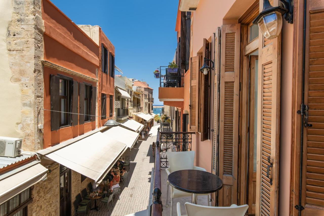 Narkissos 'superb' Chania (Crete)