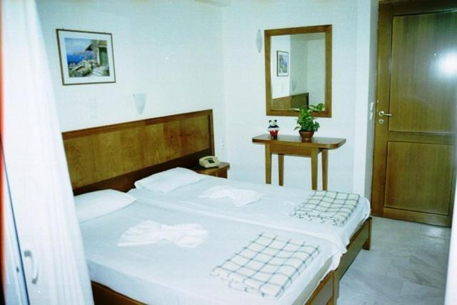 Nea Elena Aparthotel *