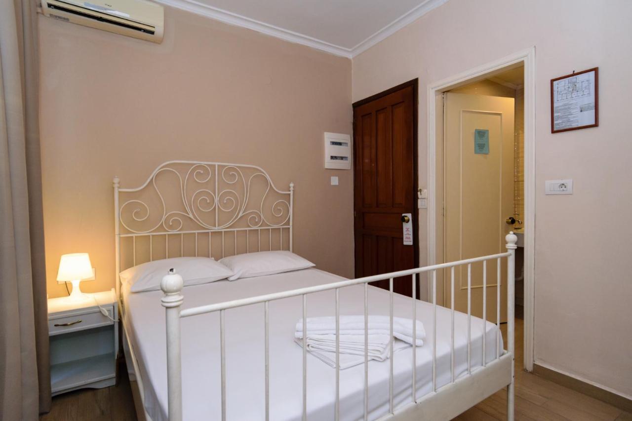 Hotel Archontiki 3*
