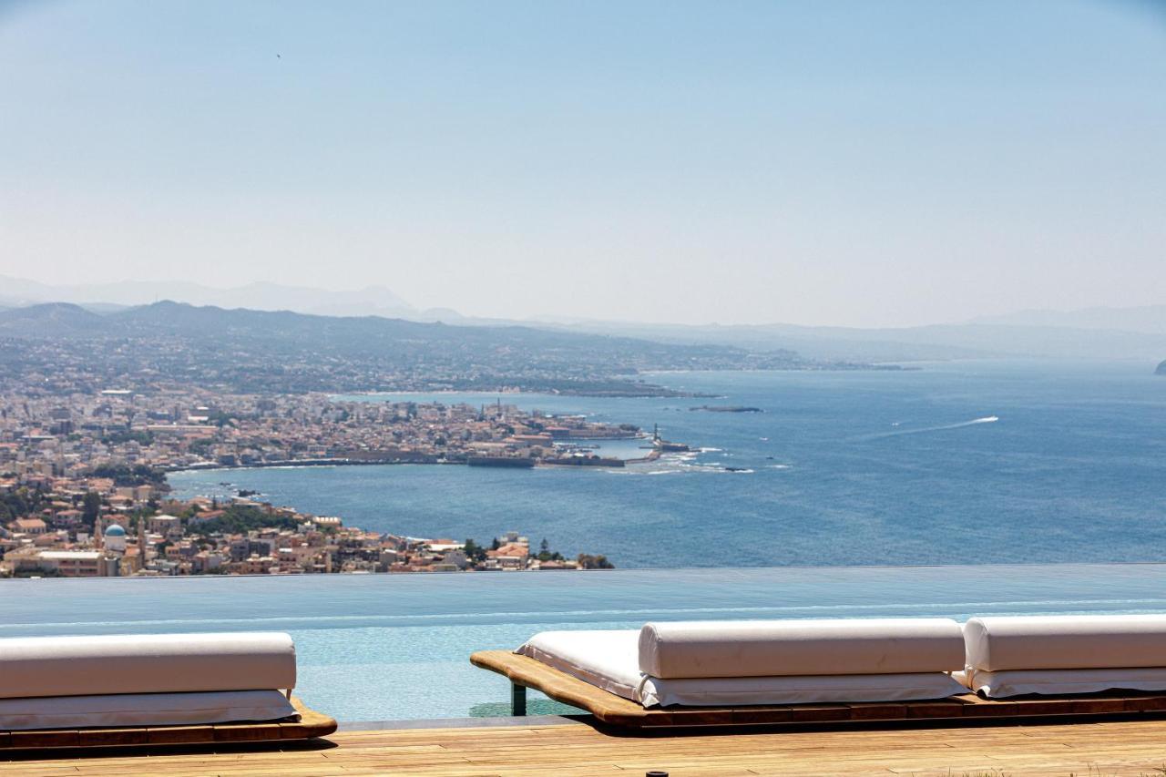 Cavo Dago Villa *