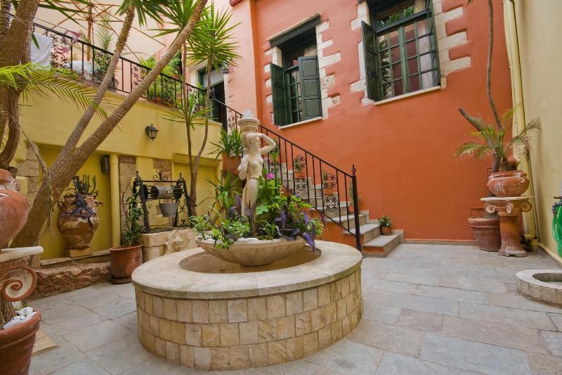 Casa Leone Hotel Hotel 3*
