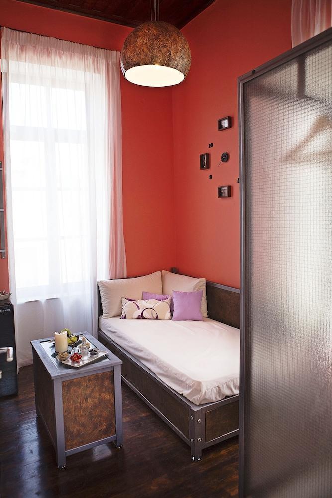 Favela Living Space Gasthuis Chania (Crete)