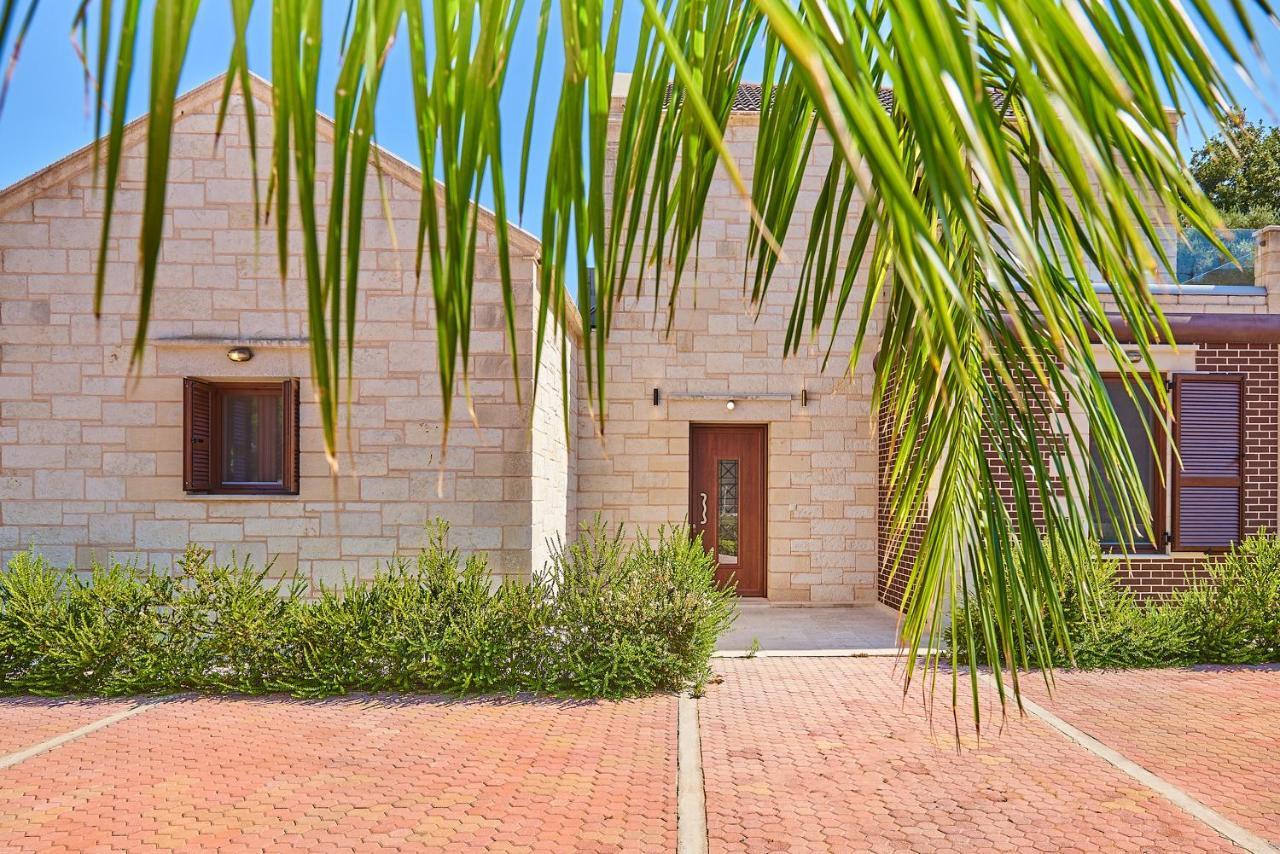 Villa Aktis Luxury
