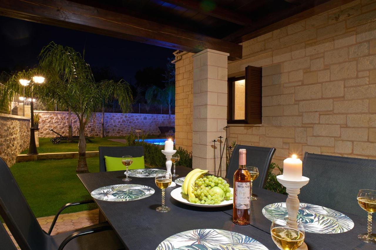 Aktis Luxury Villa *