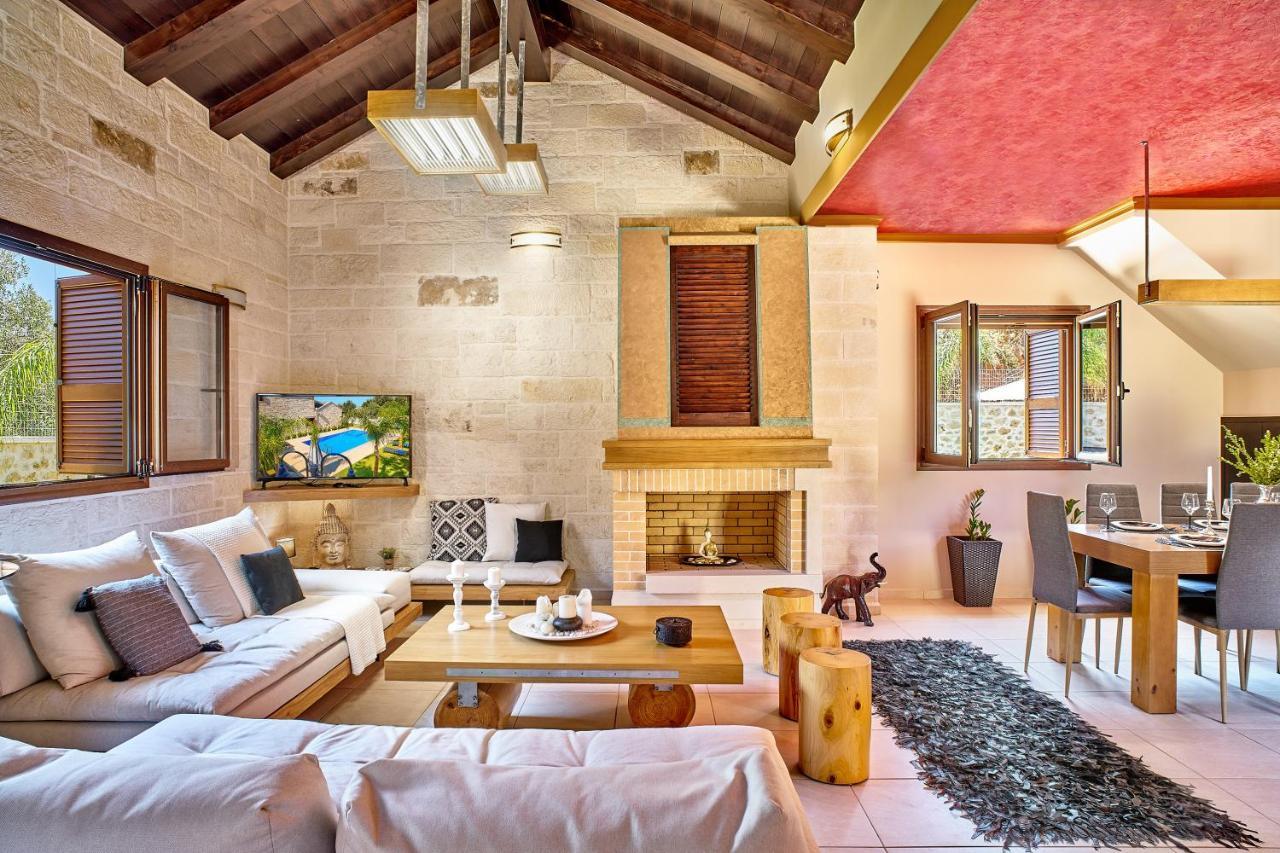 Villa Aktis Luxury *