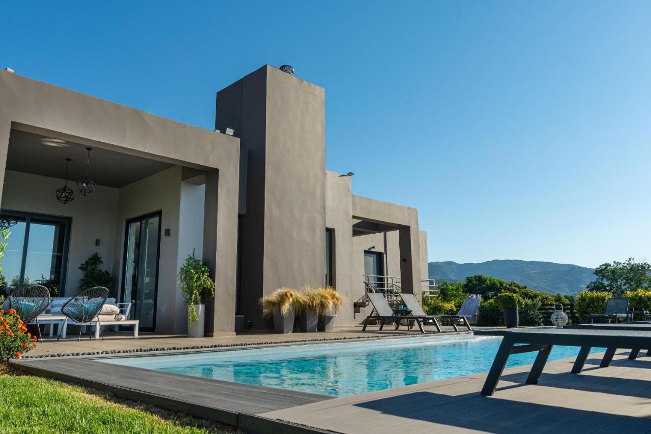 Villa Vega I 