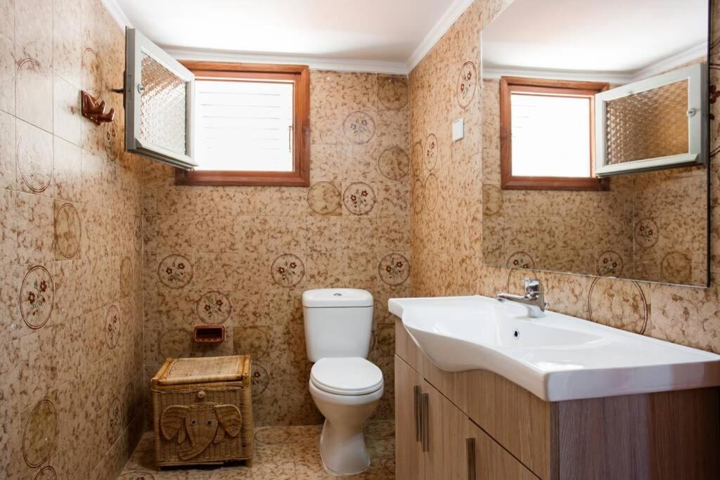 Chania Living Stories With Piano Villa