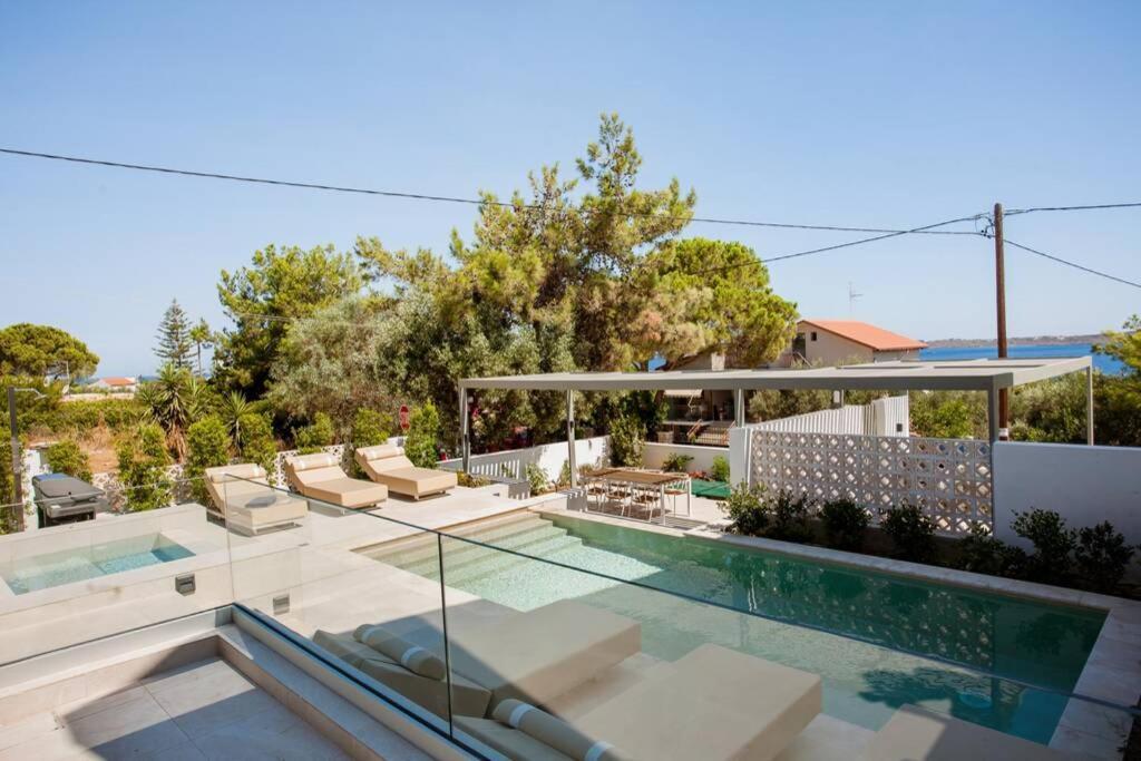 Villa Chania Living Stories With Piano