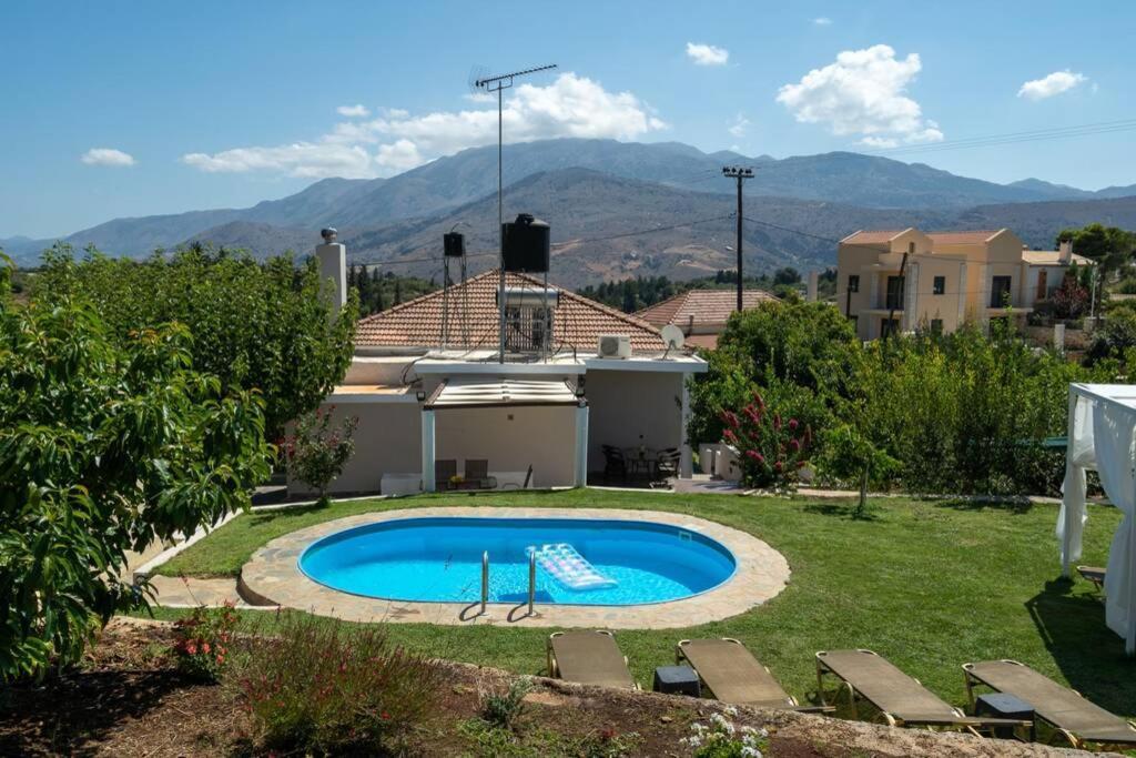 Aphrodite Kalamitsi Villa