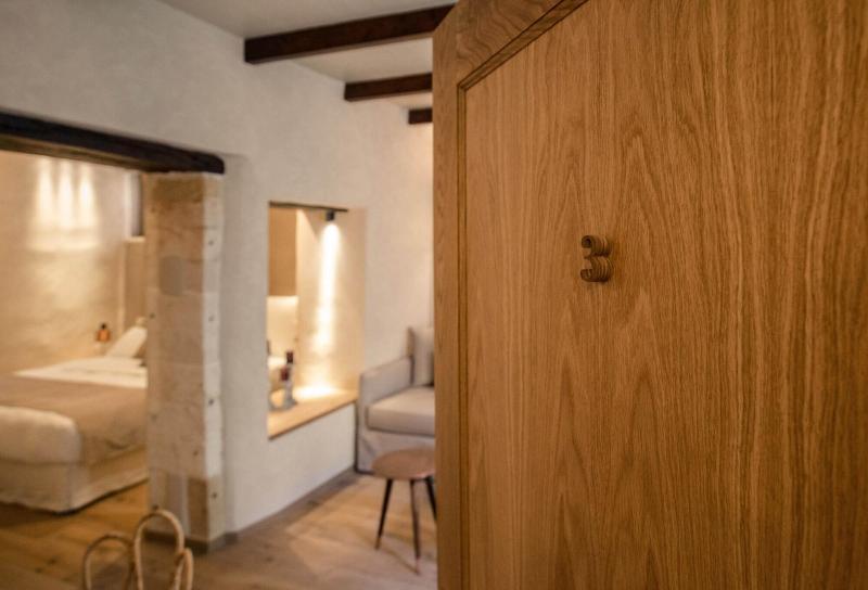 Hotel J&G Suites 3*