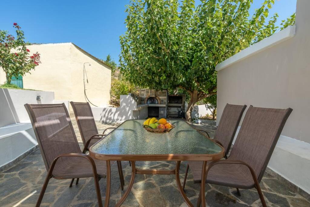 Aphrodite Kalamitsi Villa