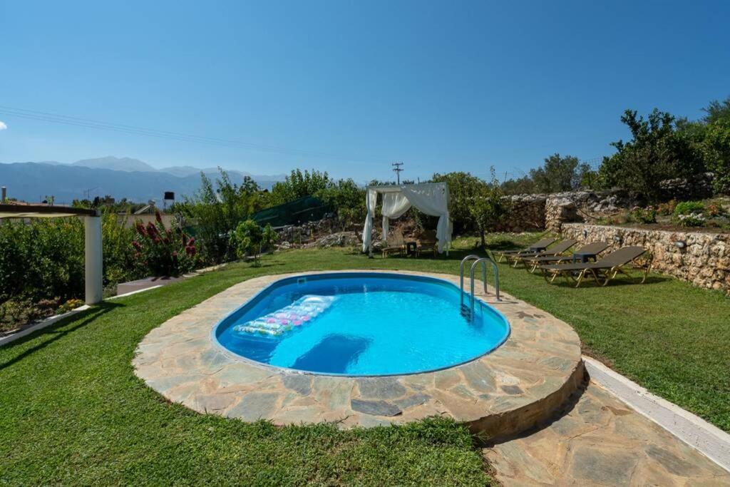 Aphrodite Kalamitsi Villa Chania (Crete)