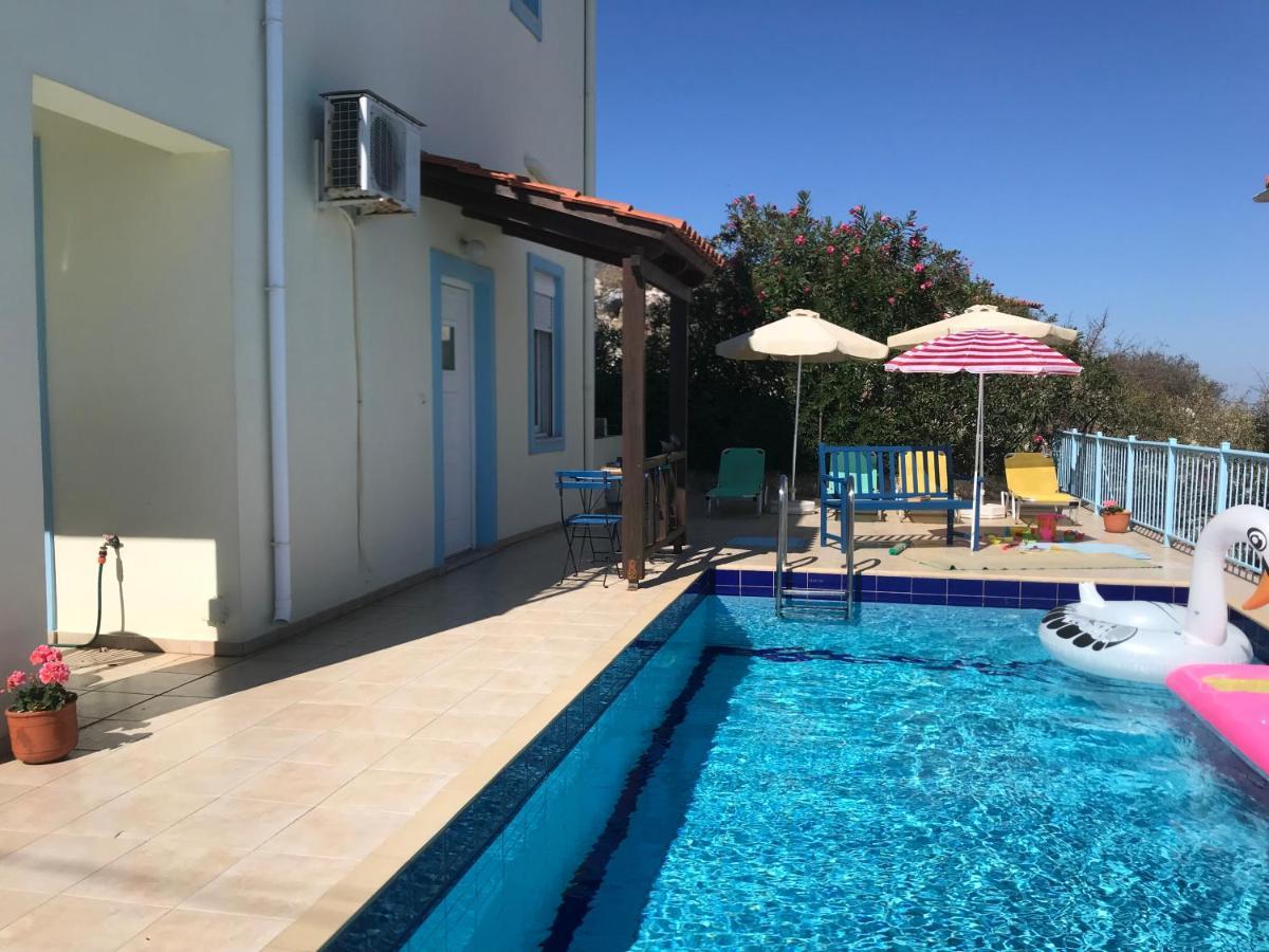 Tranquil Vista Villa: Seaside Retreat With Private Pool Villa