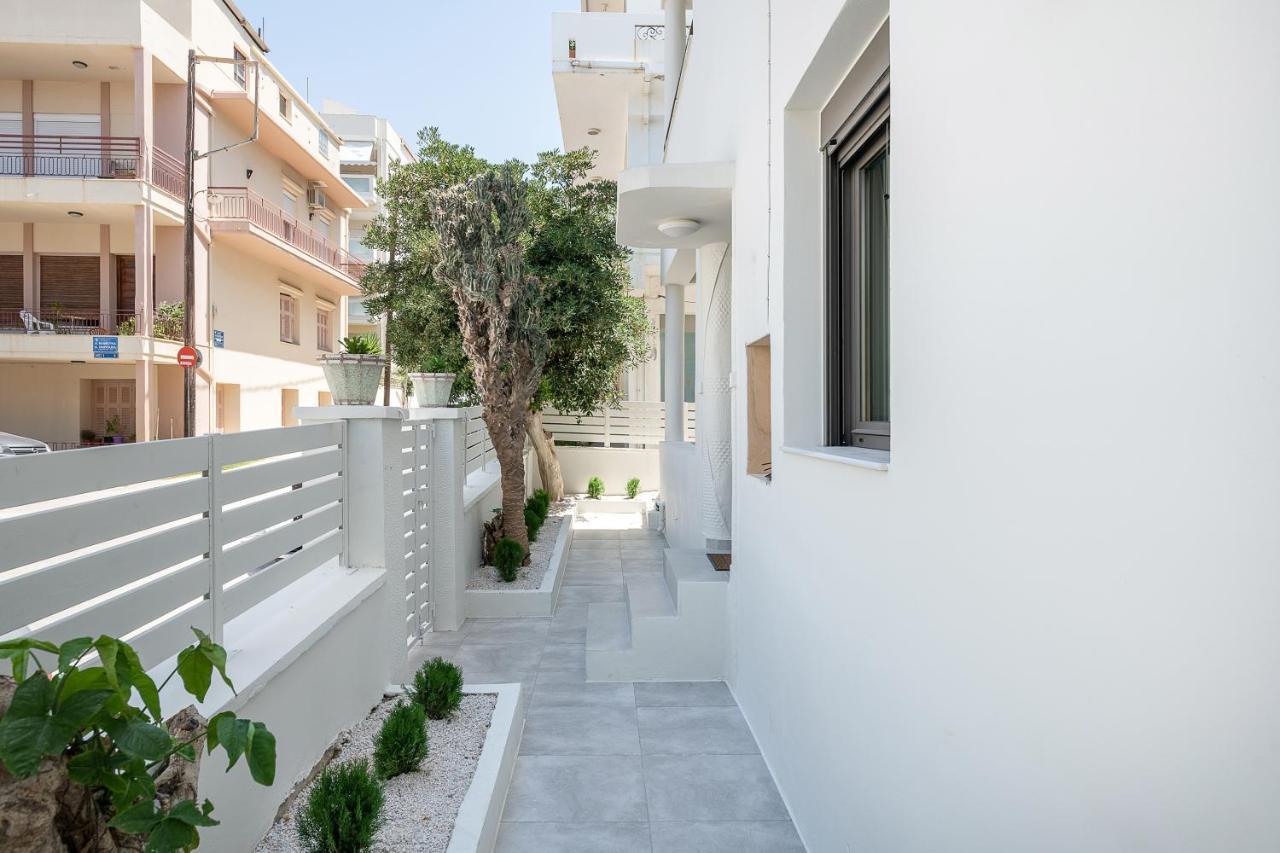 White In The Heart Of Chania Apartment *