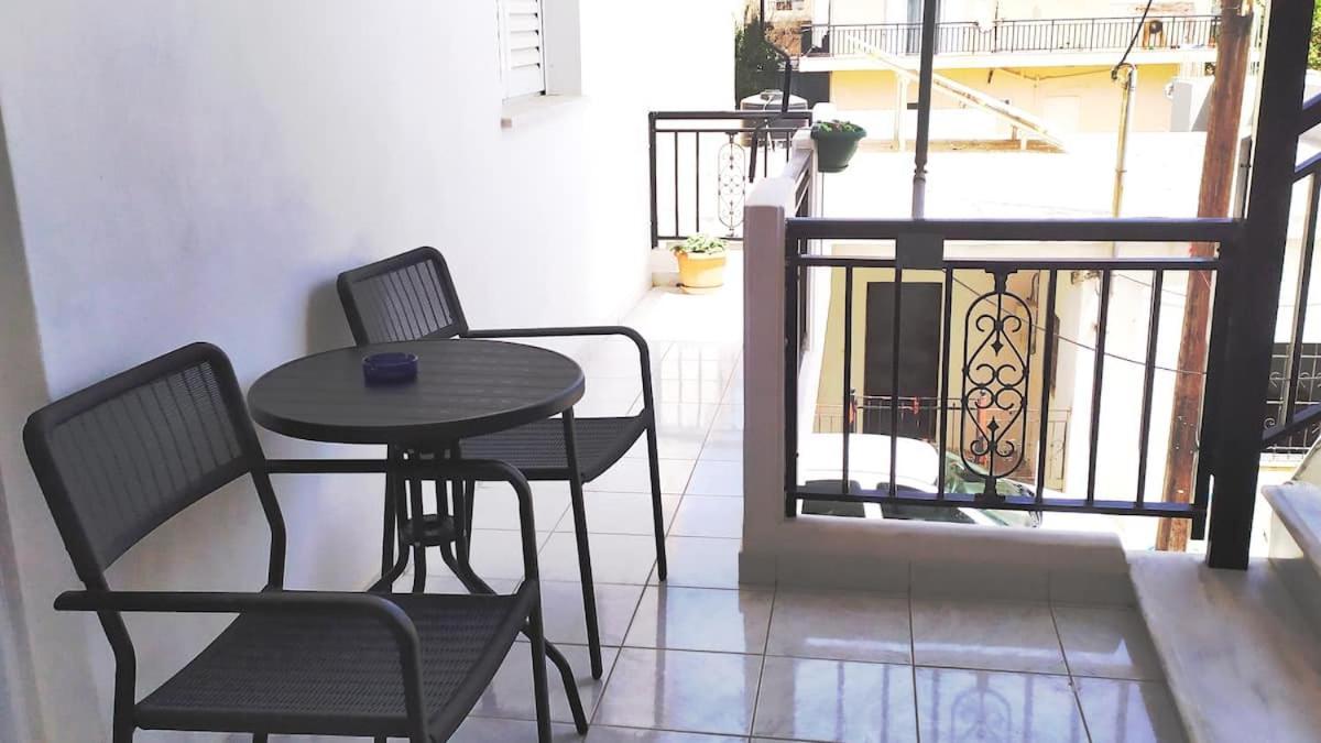 House Near The 1 Apartment