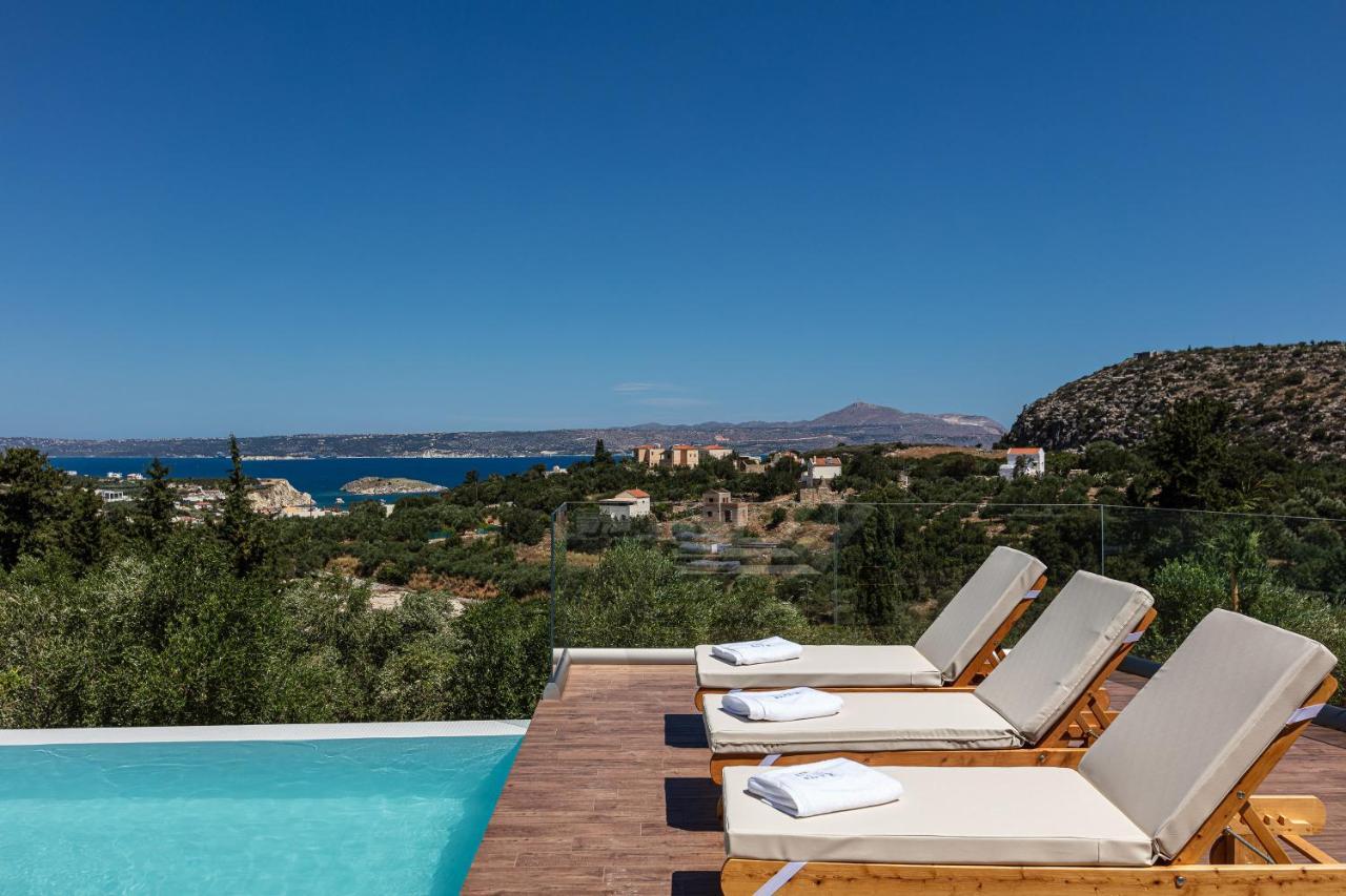 Eloa Luxury Villa *
