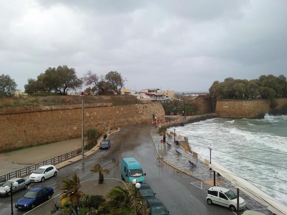 Hotel Kumba At Koum Kapi 3*
