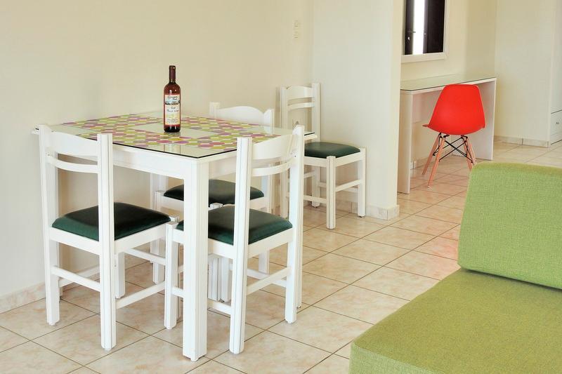 Nanakis Hotel
