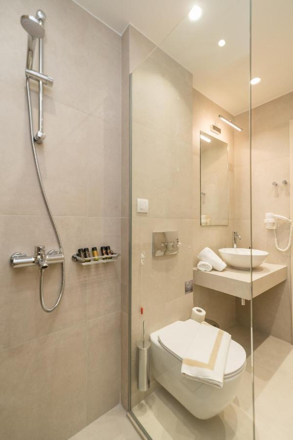 Antel & Apartment *