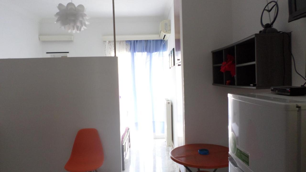 Top Floor Studio *