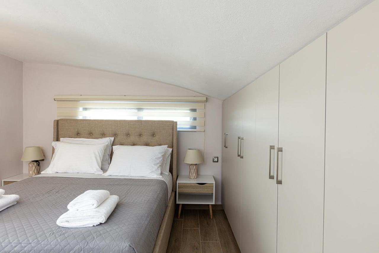 Aurora Suites * Chania (Crete)
