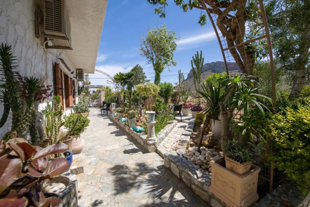 Renas Secret Garden House Holiday home Chania (Crete)