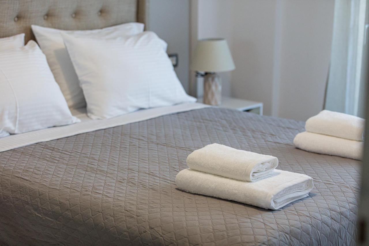 Aurora Suites