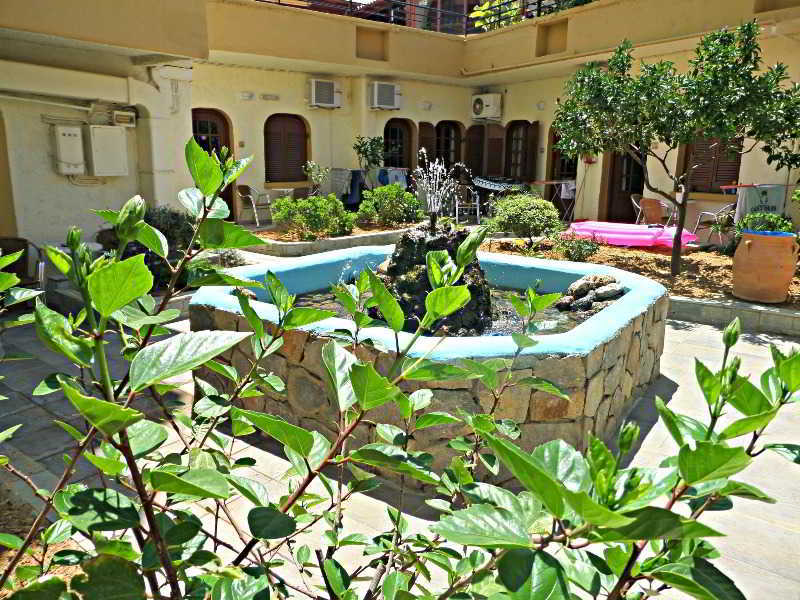 Paradise 2* Chania (Crete)