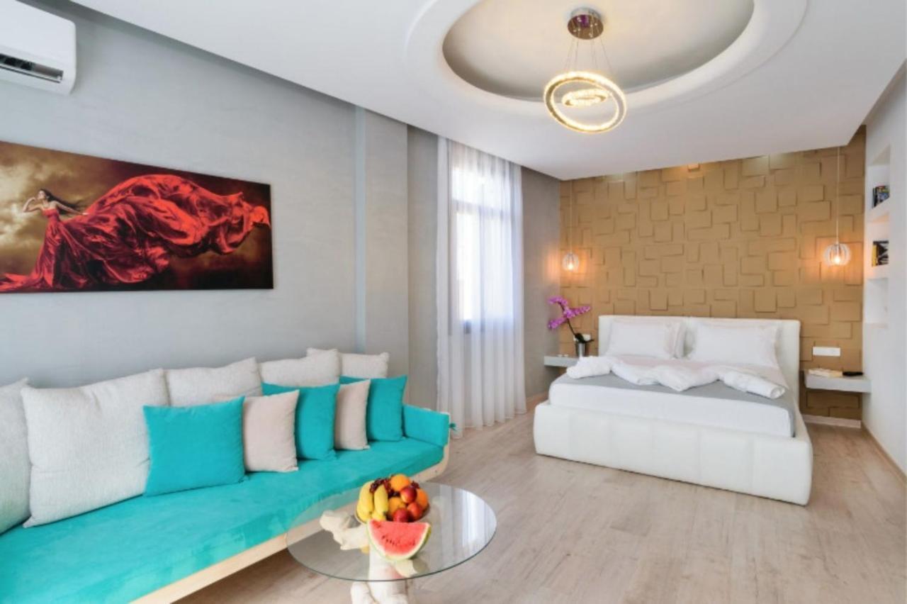 Diamond Luxury Chrissi Akti Chania