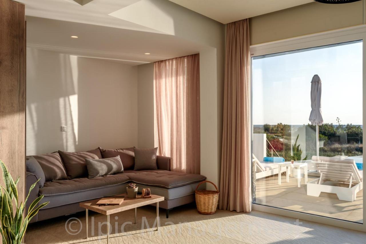 Villa Seafront Pelagia Superb New Listing