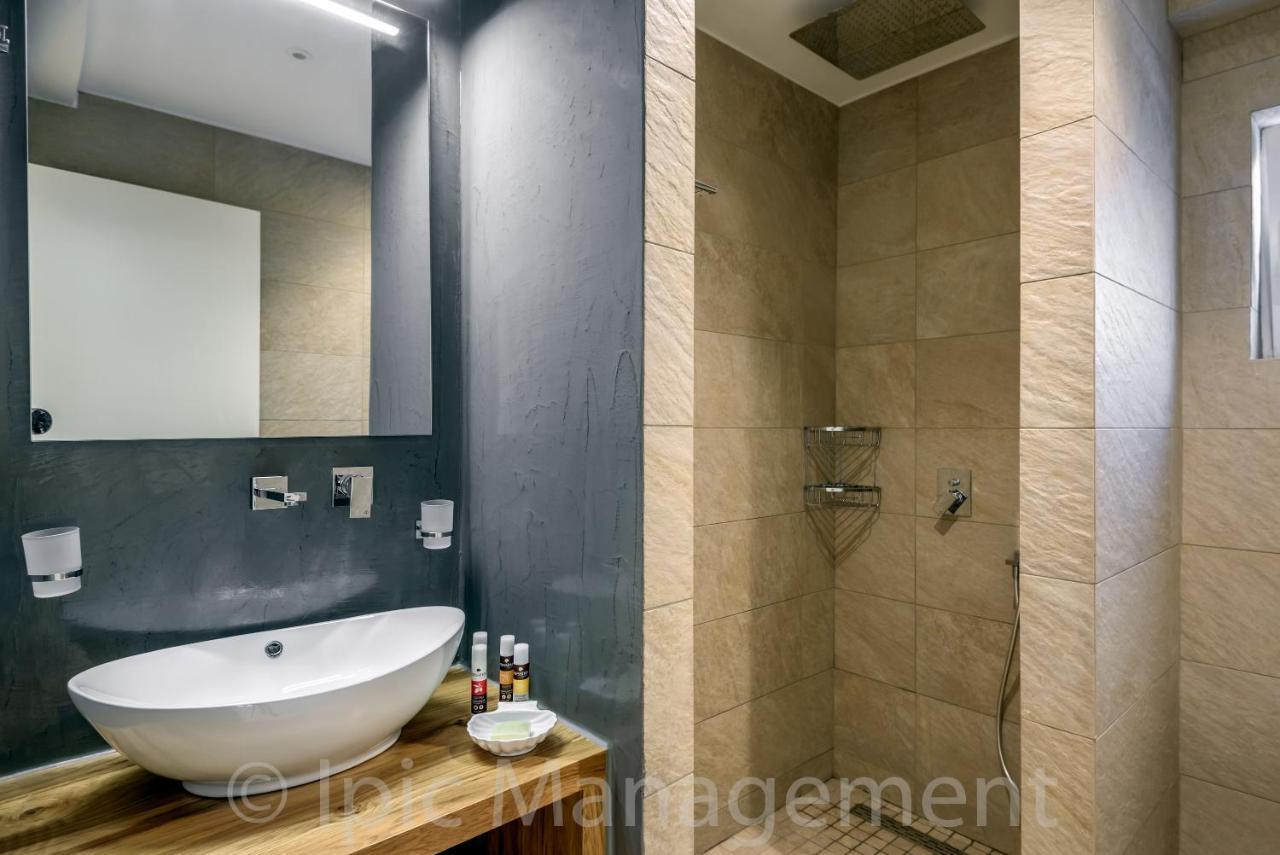Seafront Pelagia Superb New Listing *
