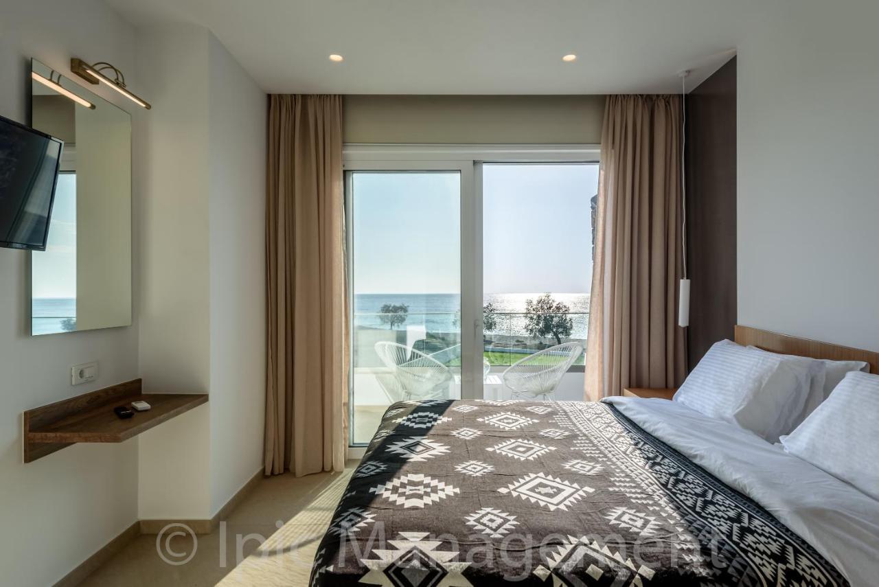 Villa Seafront Pelagia Superb New Listing Chania (Crete)