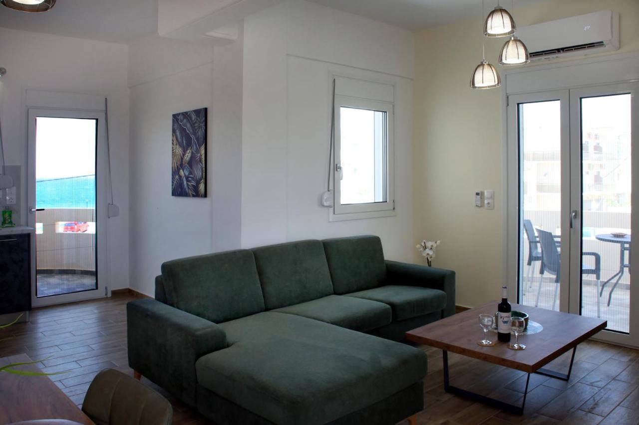 Apartment Thalia Chanla *