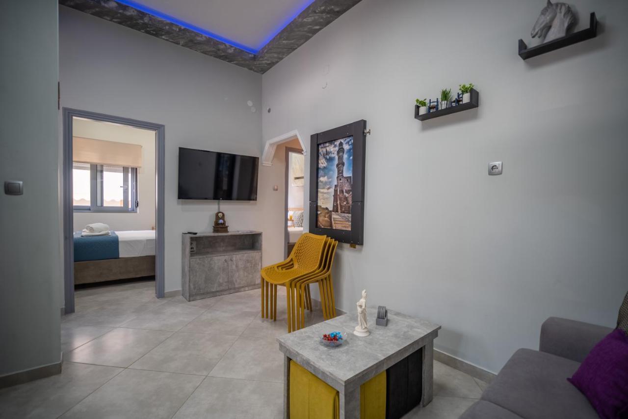 Elpidas Urban Houses