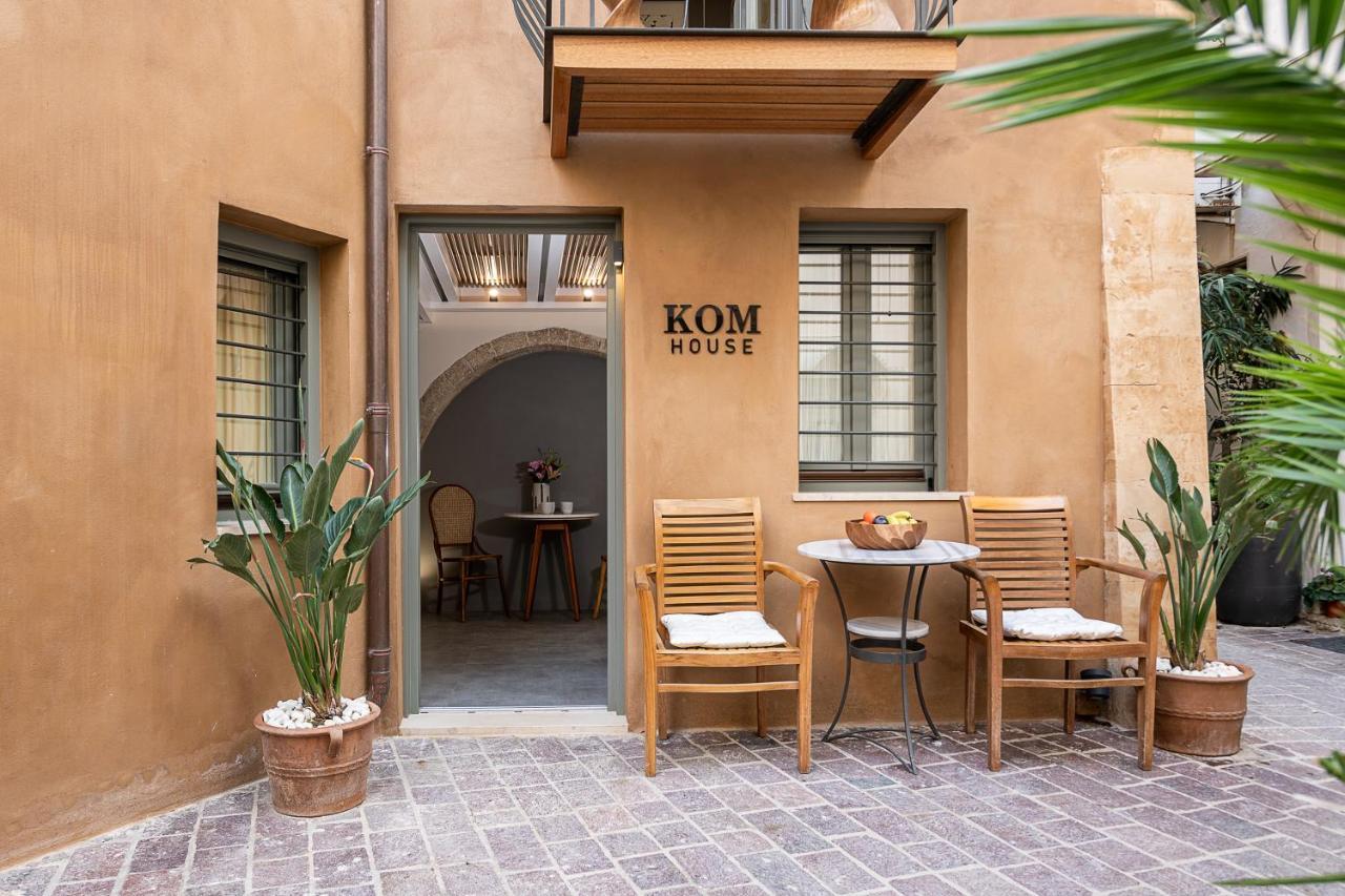 Holiday home Kom House