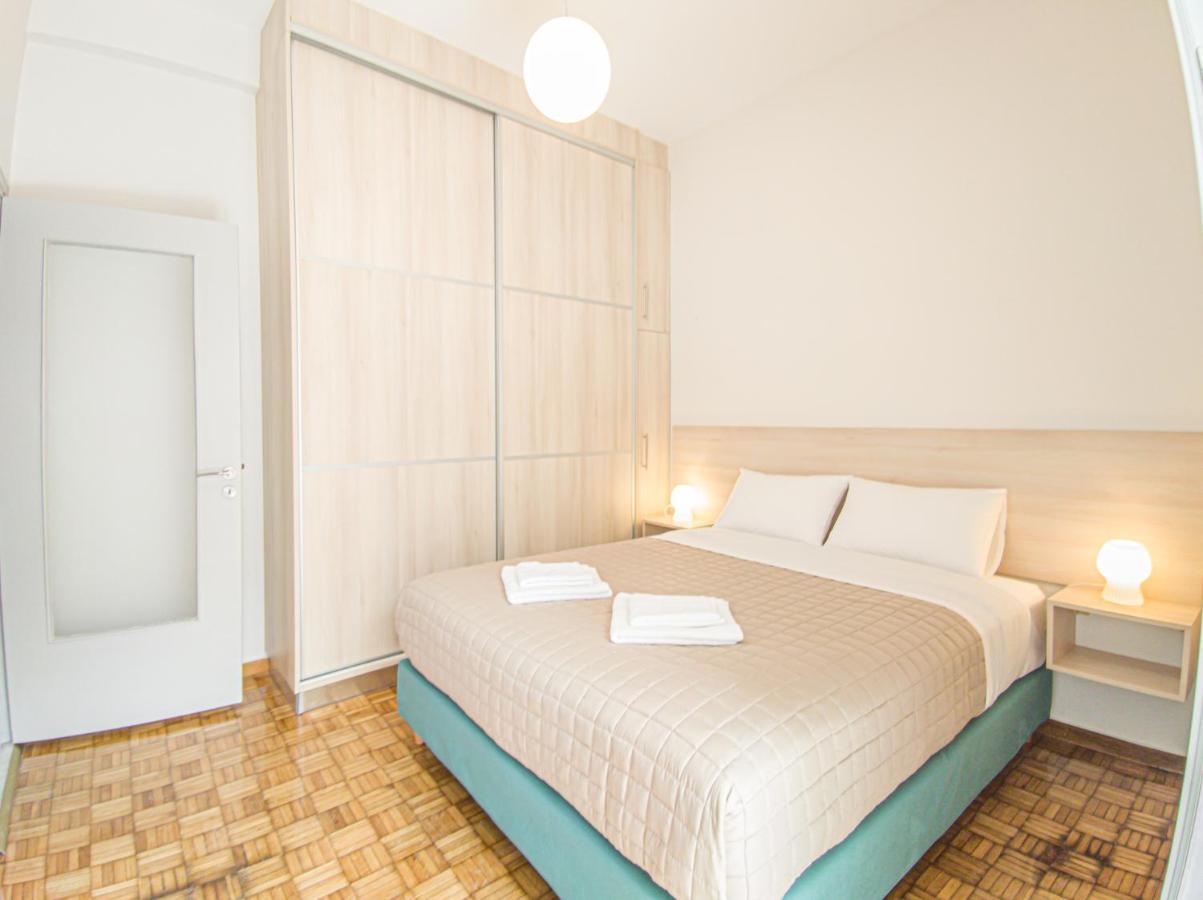 Centre Oasis: Renovated With Roof Garden Apartment
