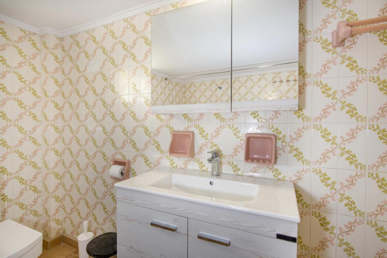 Center Manolia Dream 3 Bedroom 100m Away From The Apartment