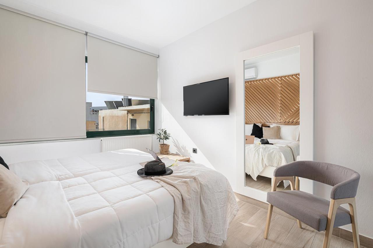 Elia Penthouse