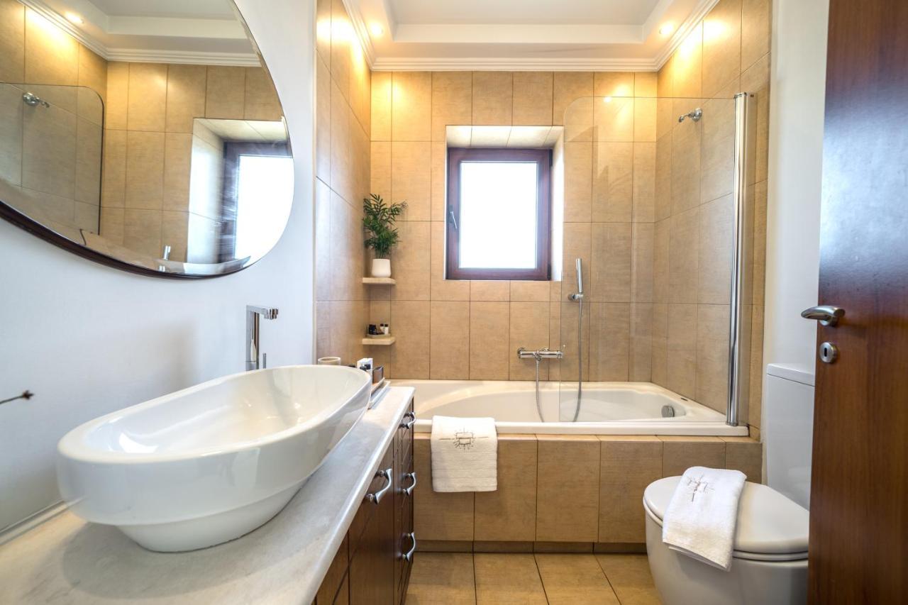 Fos - φωσ ,luxury Chania (Crete)