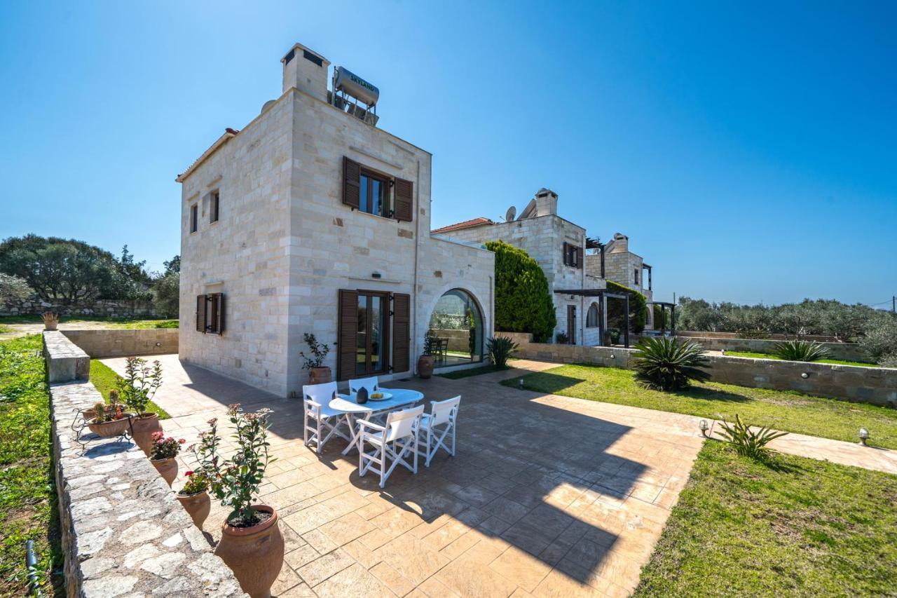Fos - φωσ ,luxury * Chania (Crete)