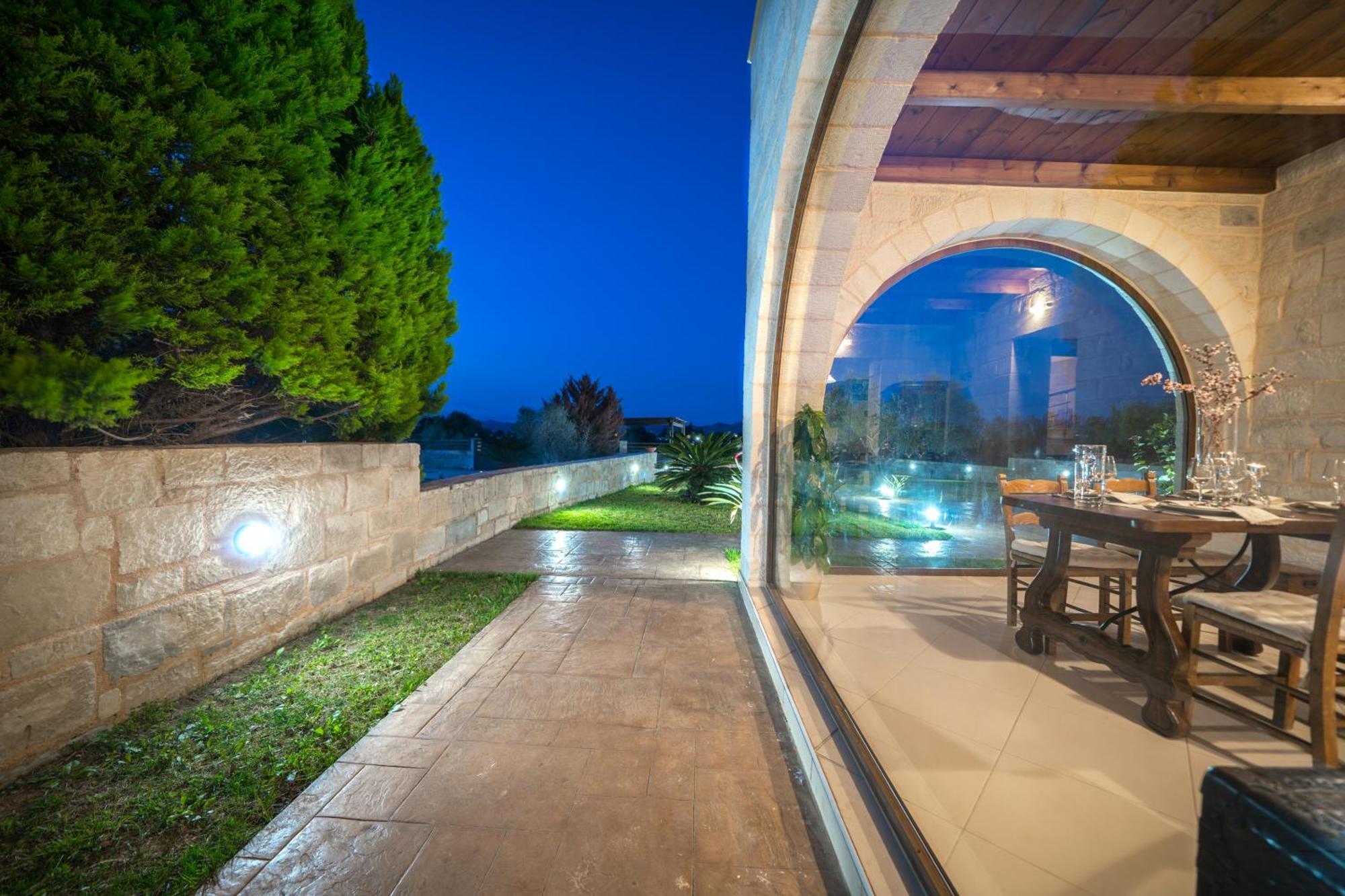 Fos - φωσ ,luxury Villa