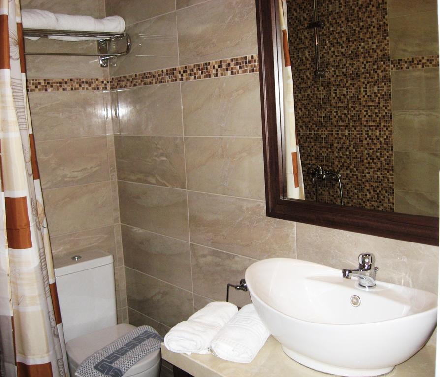 Iro Apartment *