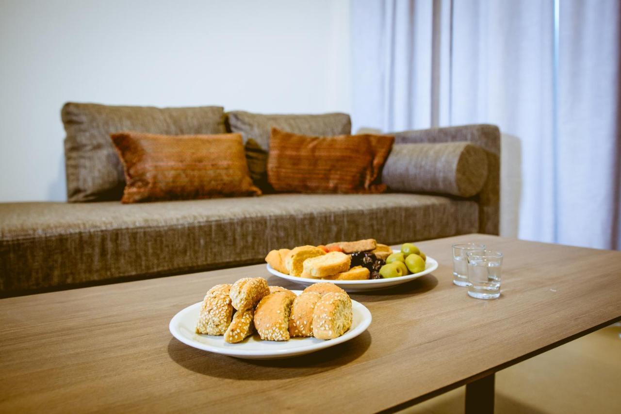 Antel & Apartment