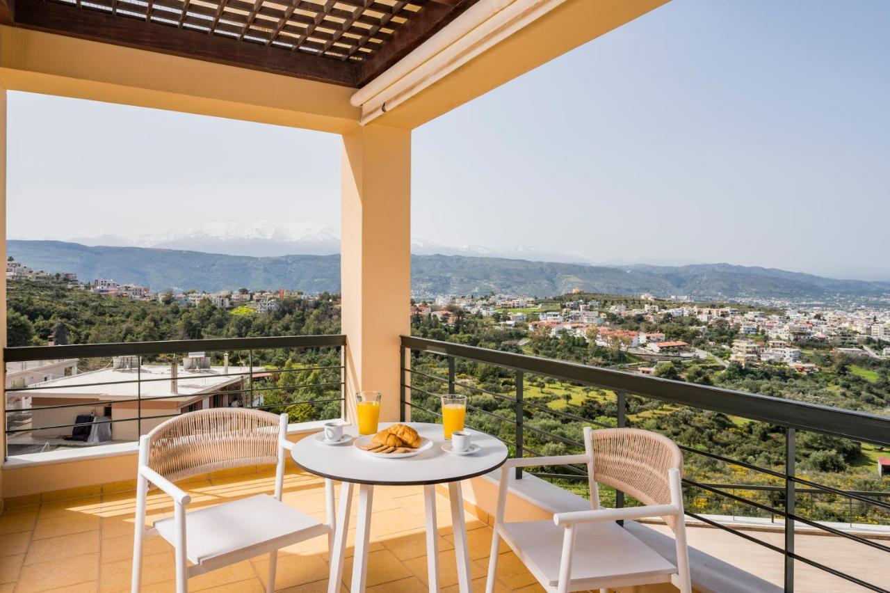 View - Heated Pool & Gym - Majestic Views - 5 Min Drive From Center Pousada