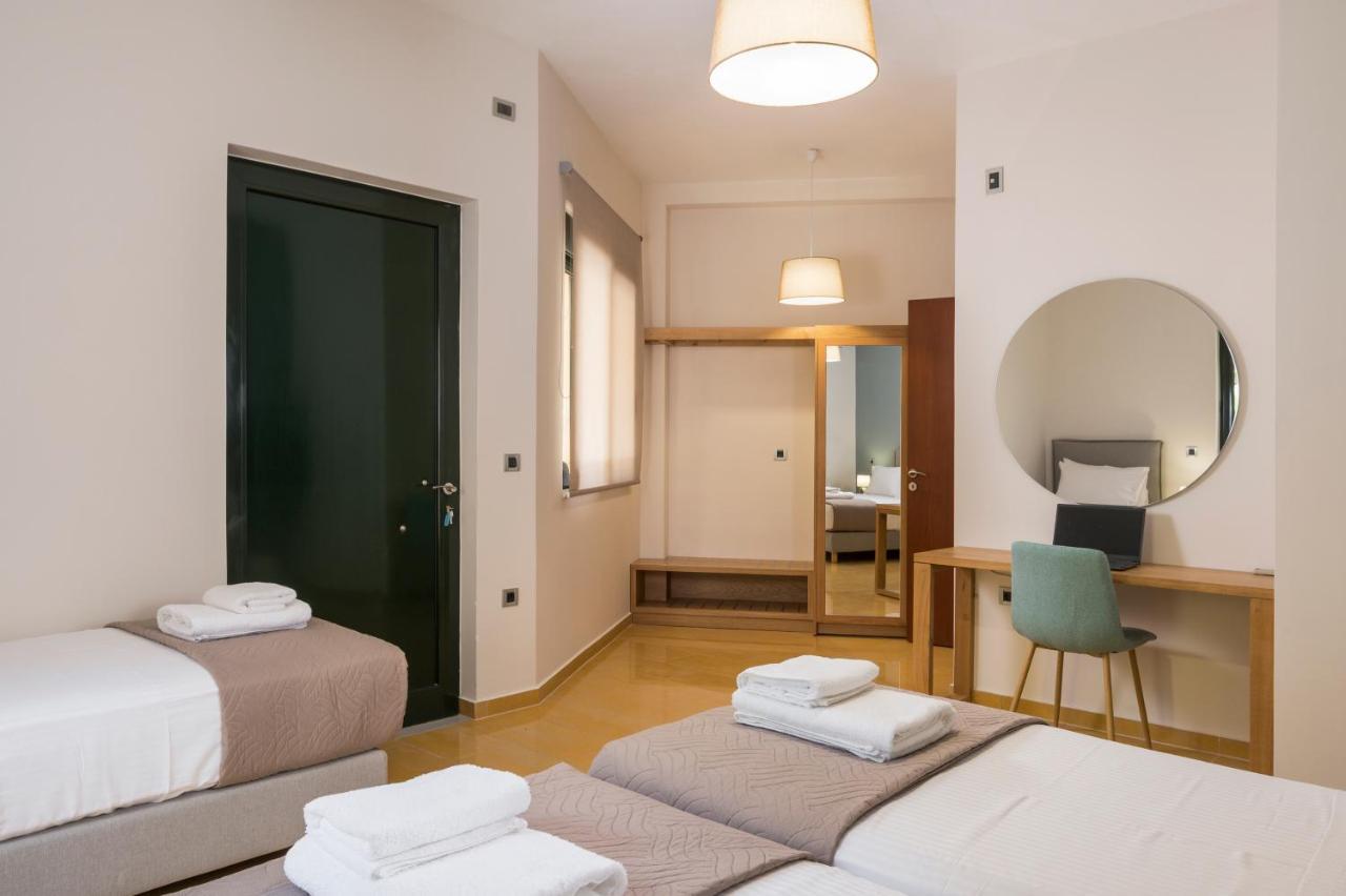 View - Heated Pool & Gym - Majestic Views - 5 Min Drive From Center Pousada