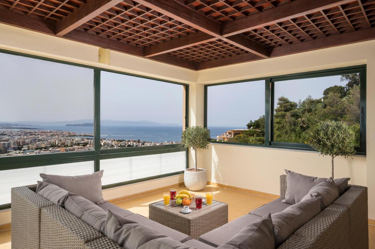 View - Heated Pool & Gym - Majestic Views - 5 Min Drive From Center Pousada Chrissi Akti Chania