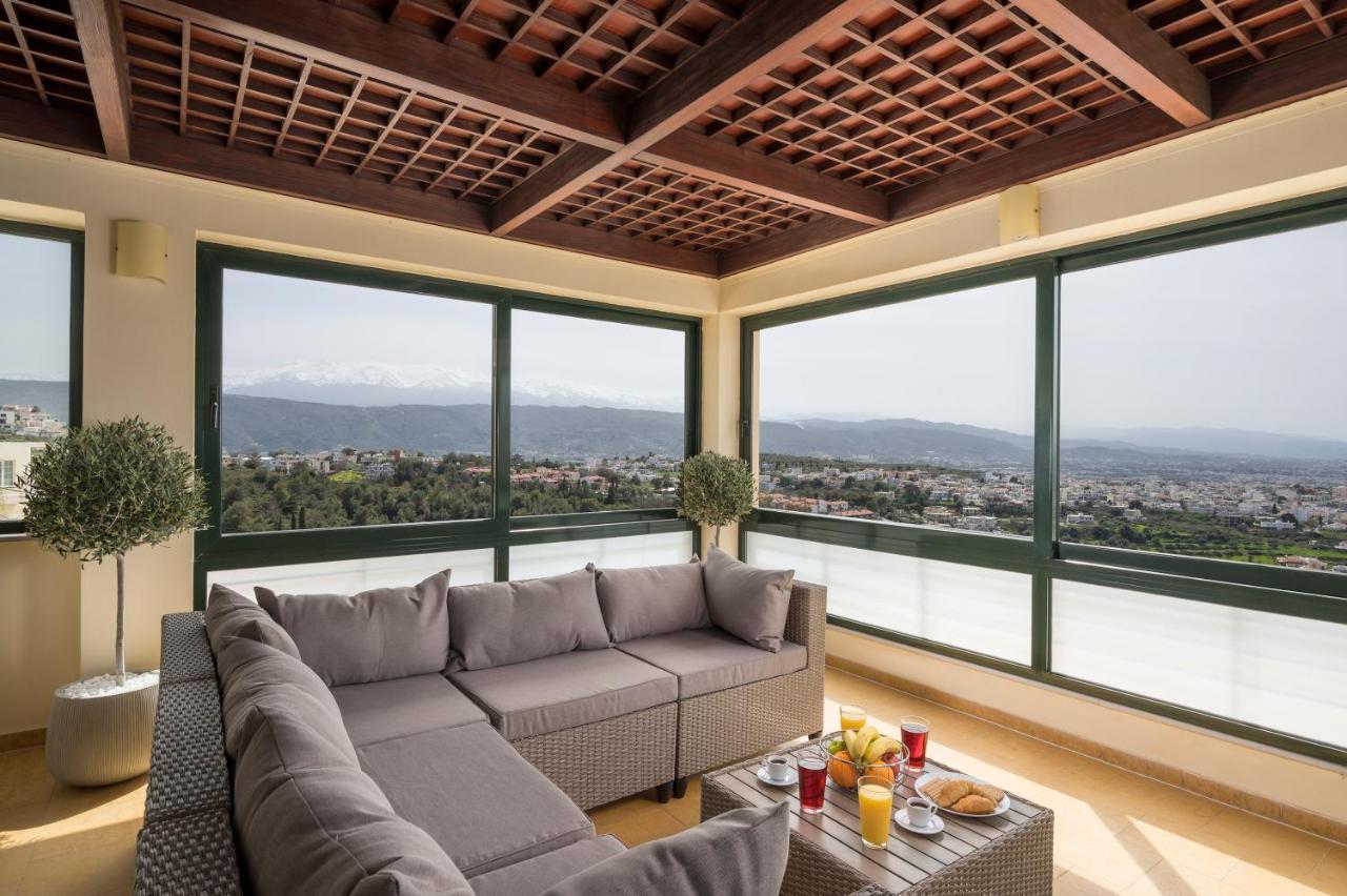 View - Heated Pool & Gym - Majestic Views - 5 Min Drive From Center * Chrissi Akti Chania